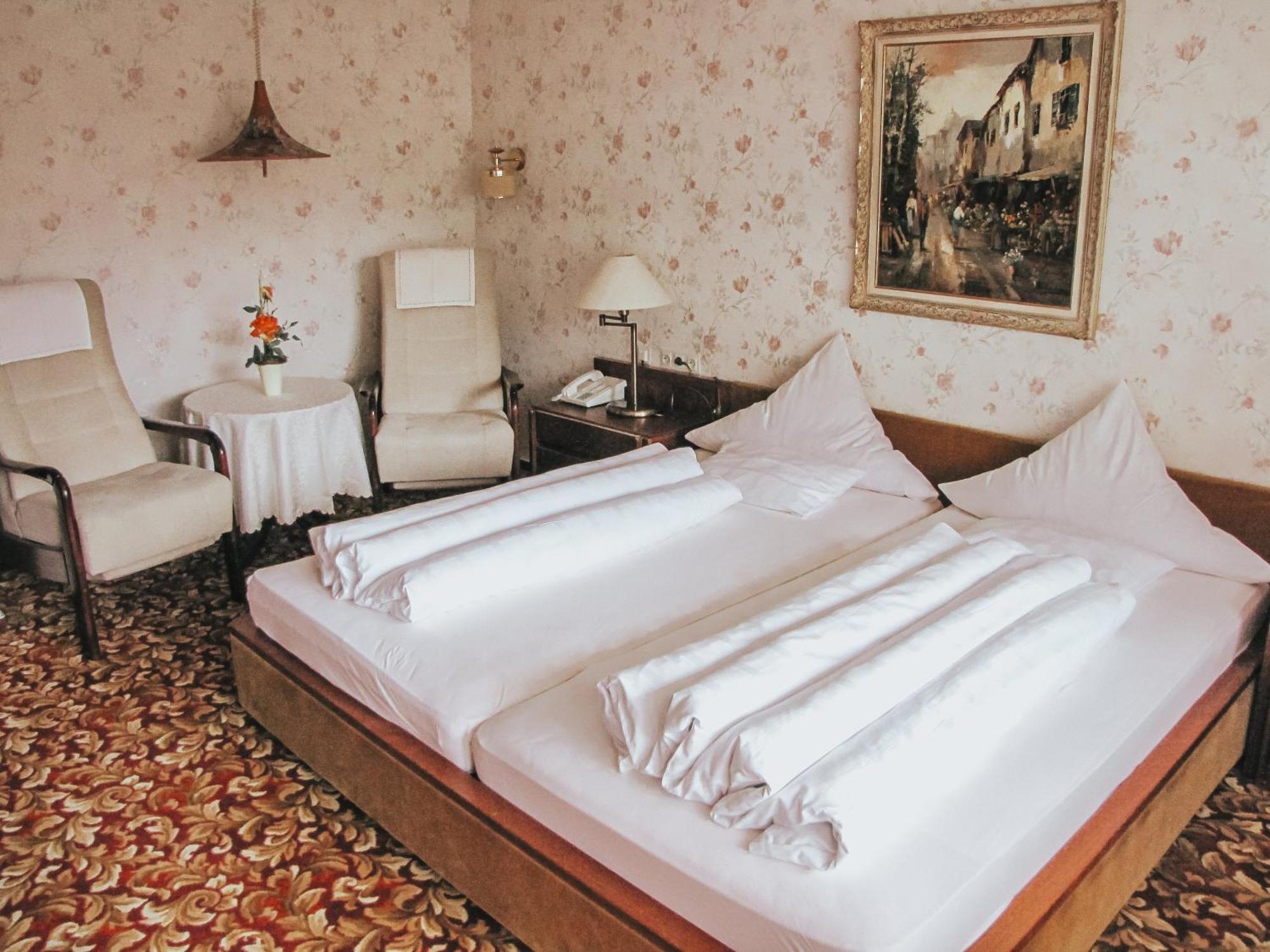 Hotel Harzer Am Kurpark 바트헤른알브 외부 사진